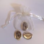 Verzilverde engelen munt - welcome