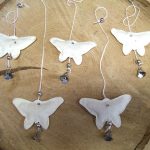 Hangertje vlinder 8,5 - 15 cm Locta papier (set v.5)