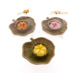 Bloem wax. op porceleinen schaaltje 8cm ass.