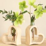 Robuust open houten hart met vaasje (10cmx4cmx12cm) - Afbeelding 2