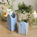 Bloemvaas huisjes Valarta middel 4ass. (4x4x9cm) - Afbeelding 2