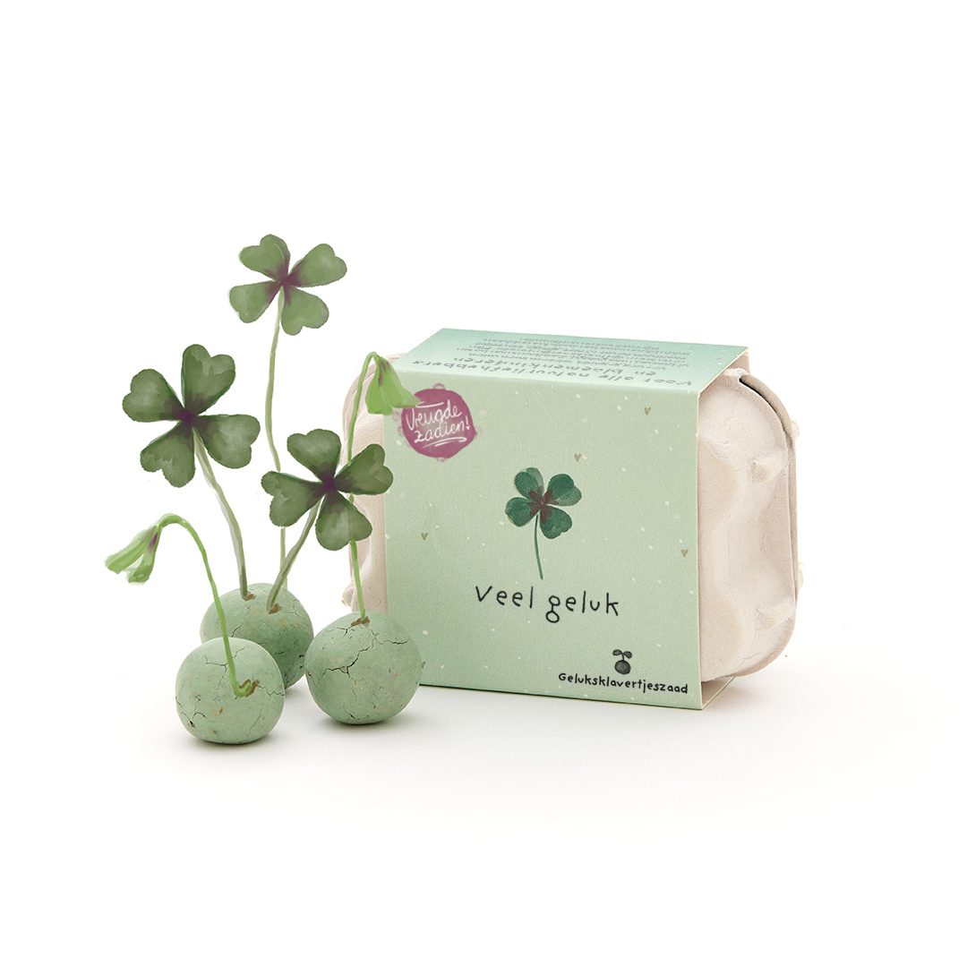 1005196 Veel geluk! Klavertjes in eierdoosje 1 Veel geluk! Klavertjes in eierdoosje - Afbeelding 1
