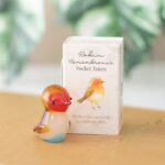 Glas Roodborstje in luciferdoosje (6x3x4cm) - Afbeelding 2