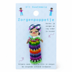 Zorgenpoppetje "Uit Guatemala" op kaart (9x5,5cm)